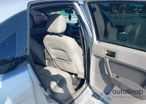 2011 Ford Focus Se from USA, damaged, VIN 1FAHP3FN1BW142754